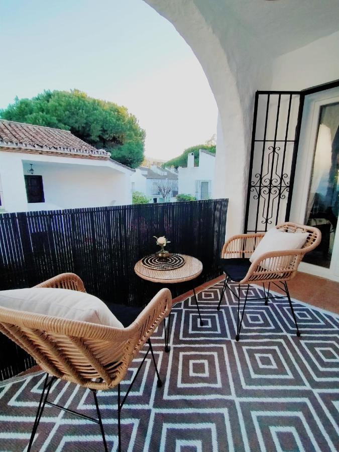 Apartamento En Benamara Gardens Διαμέρισμα Εστεπόνα Εξωτερικό φωτογραφία